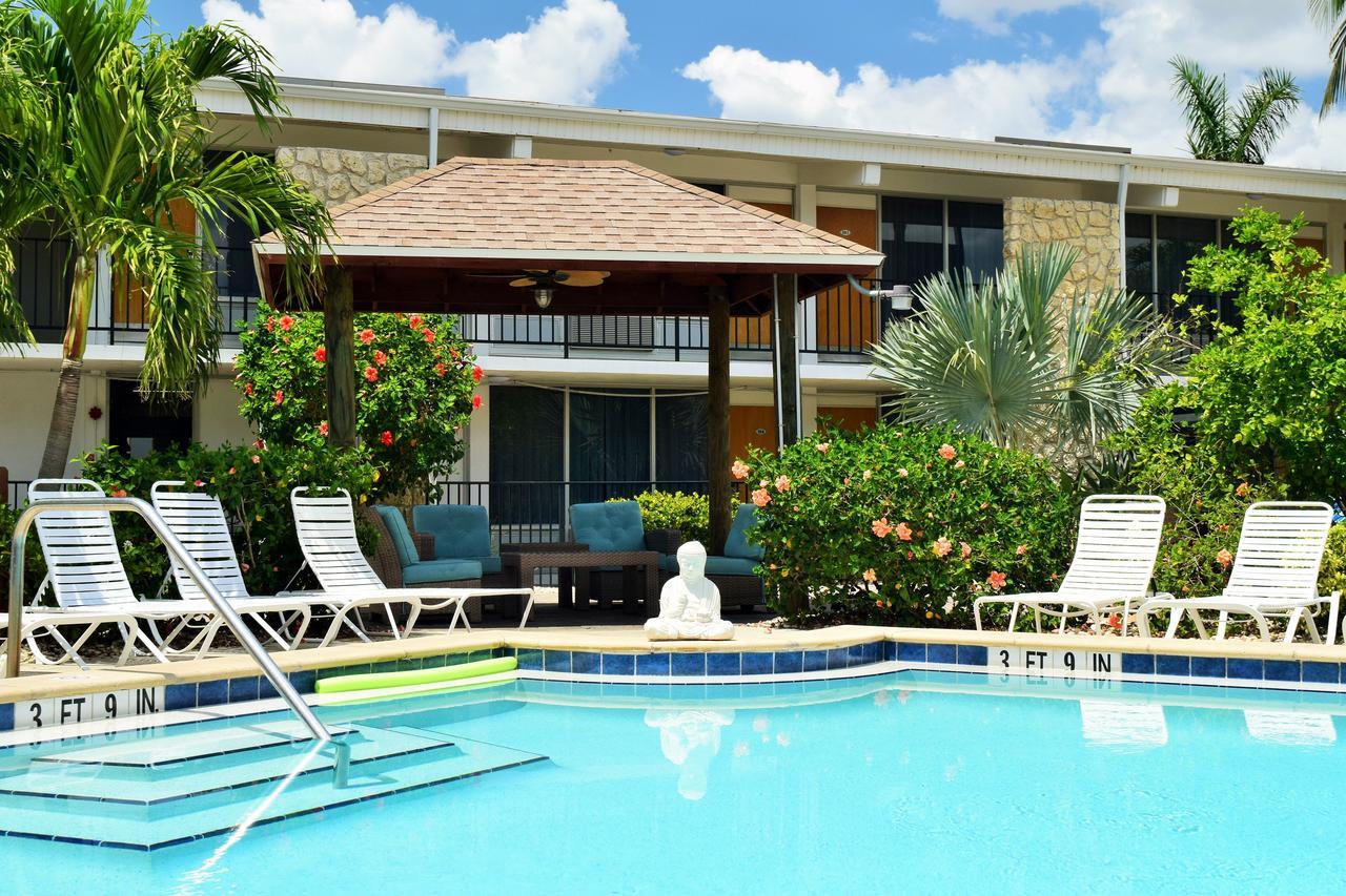 Dolphin Key Resort - Cape Coral Exteriör bild