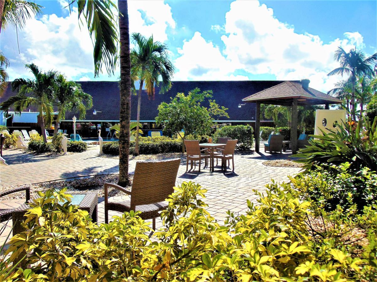 Dolphin Key Resort - Cape Coral Exteriör bild
