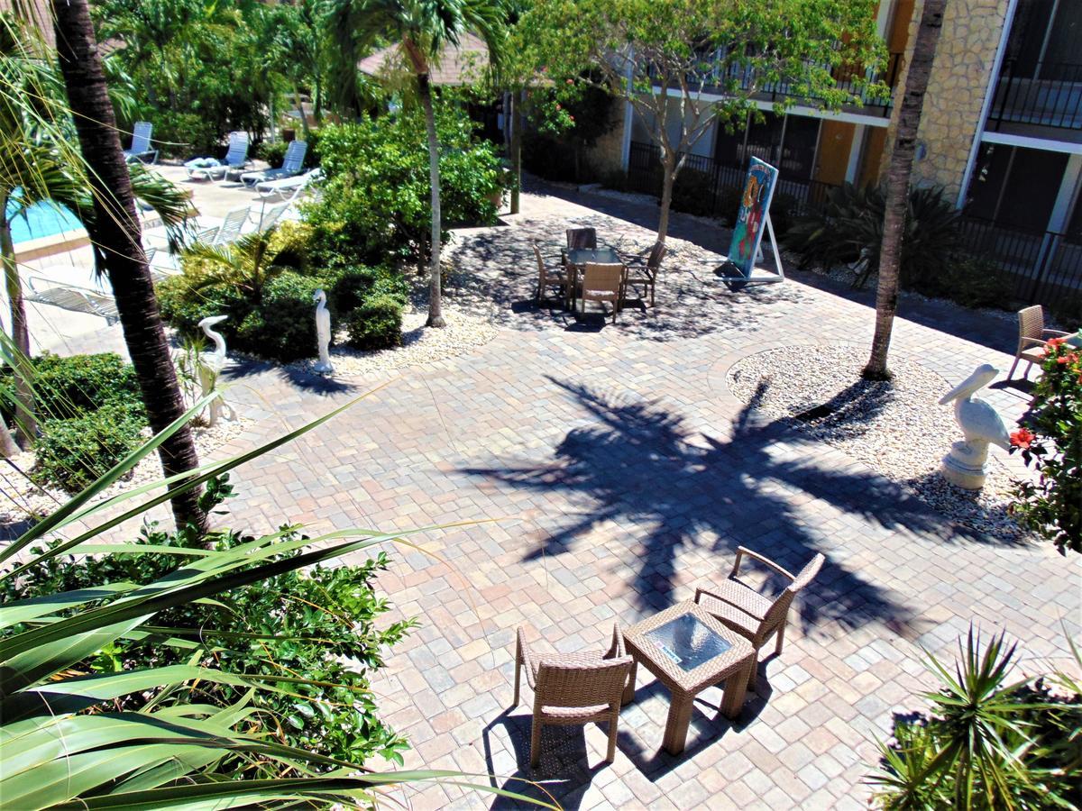 Dolphin Key Resort - Cape Coral Exteriör bild