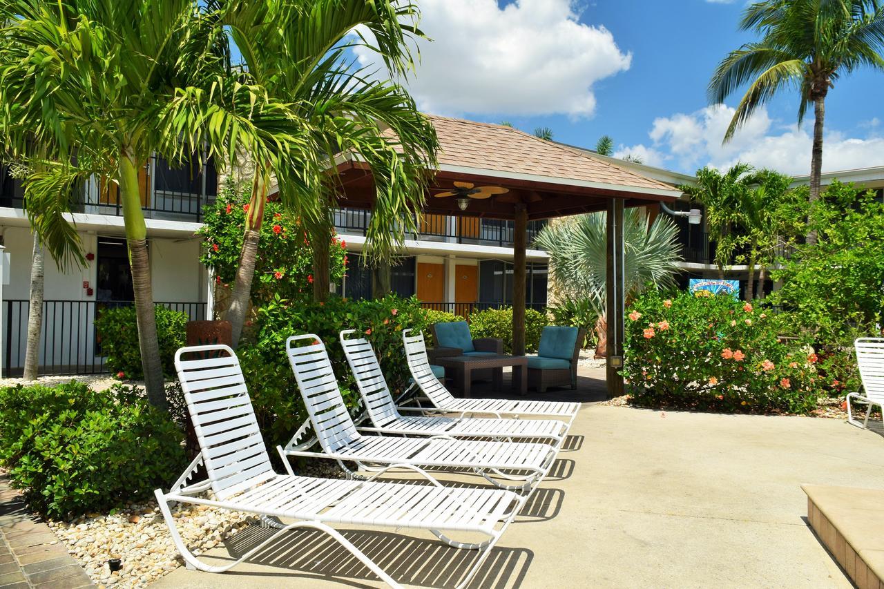 Dolphin Key Resort - Cape Coral Exteriör bild