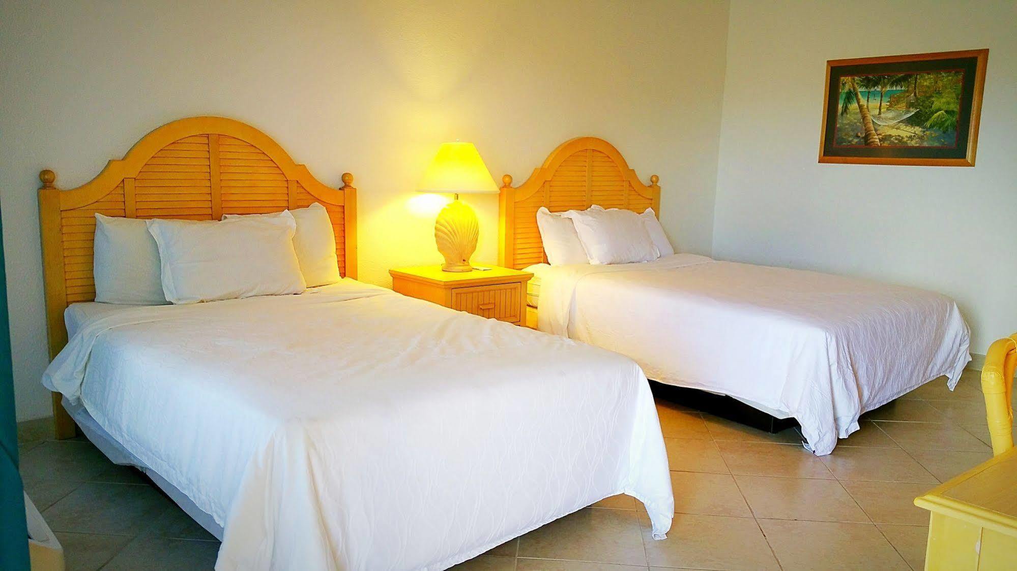 Dolphin Key Resort - Cape Coral Exteriör bild