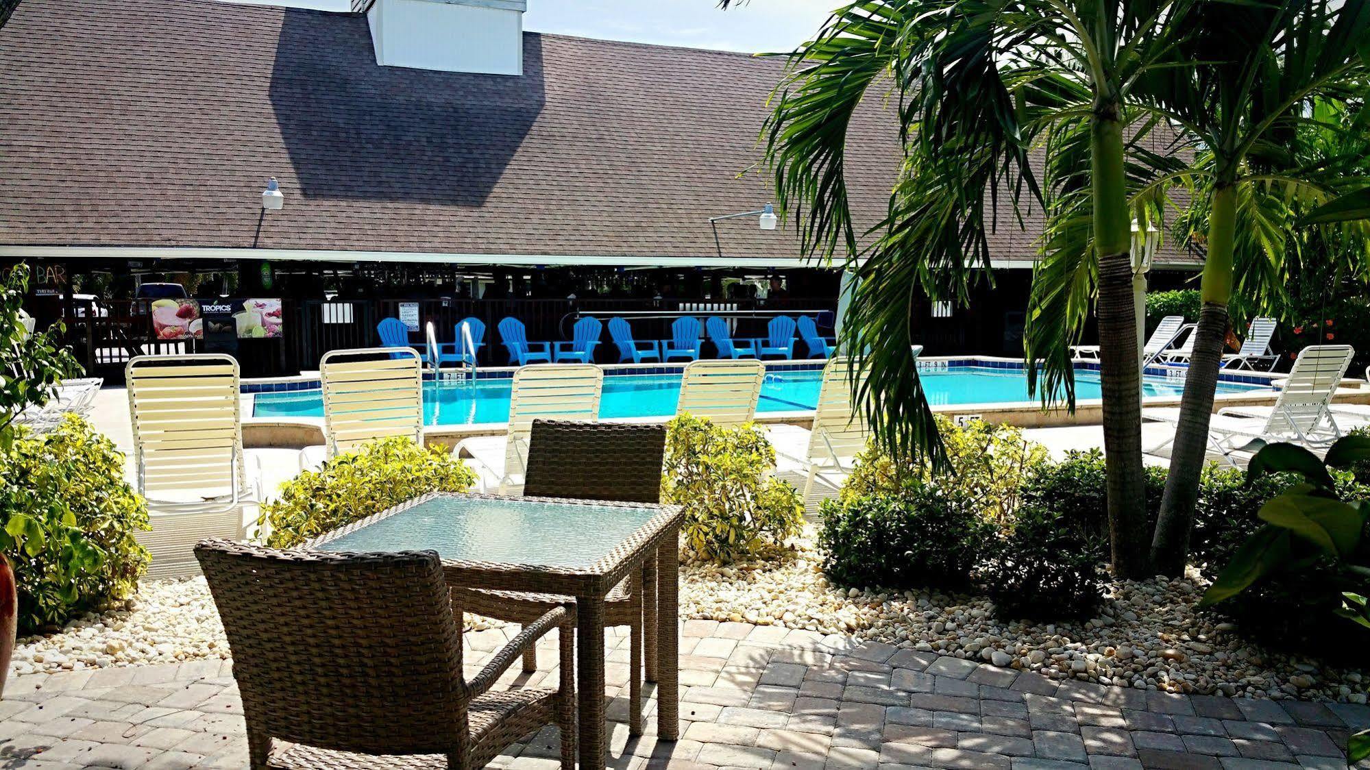 Dolphin Key Resort - Cape Coral Exteriör bild