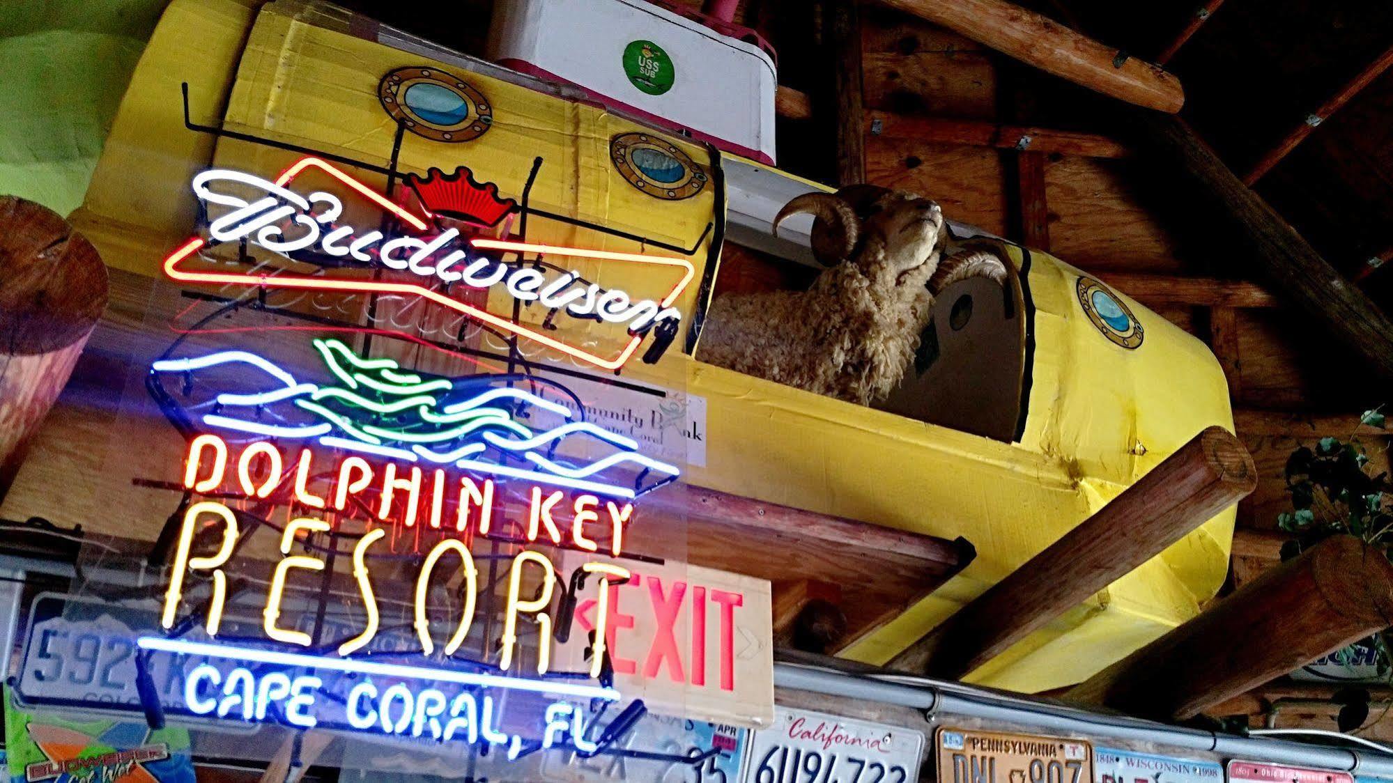 Dolphin Key Resort - Cape Coral Exteriör bild