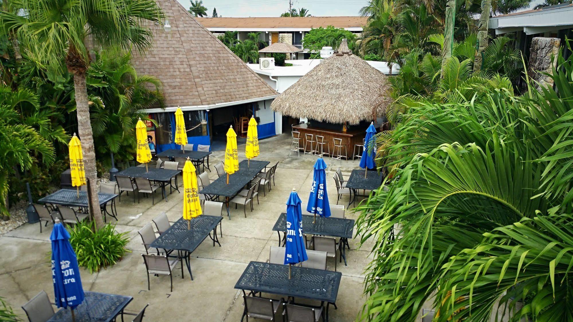 Dolphin Key Resort - Cape Coral Exteriör bild